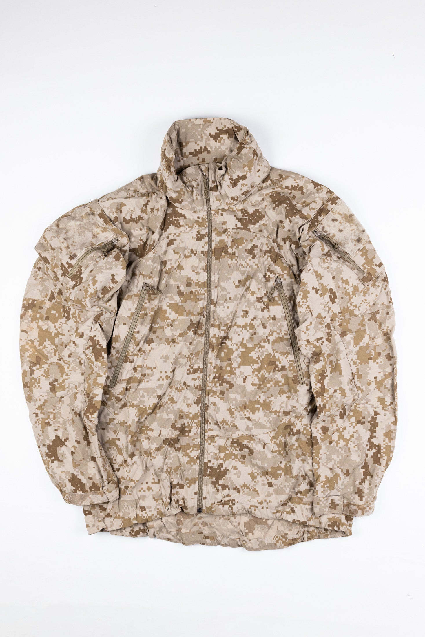 Patagonia MARS PCU Level 5 AOR1 Jacket / ML | AT EASE SHOP