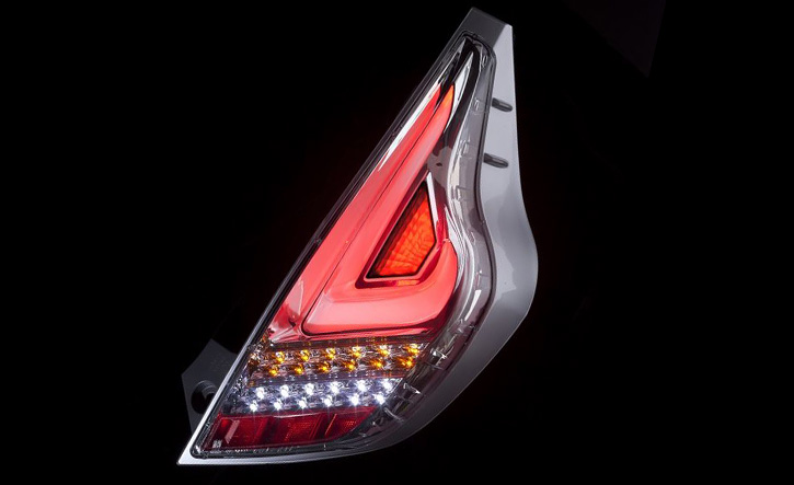 アクアP10系用ジュエルLEDテール VALENTI(ヴァレンティ)｜AQUA Online