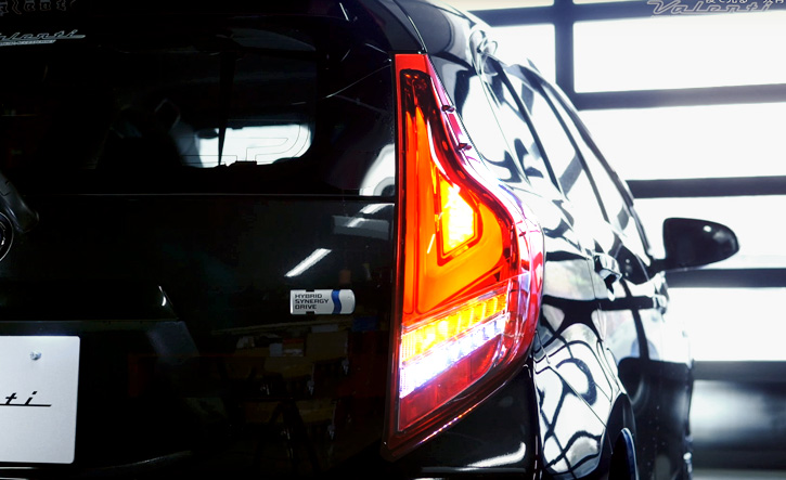 アクアP10系用ジュエルLEDテール・シーケンシャルウインカータイプ