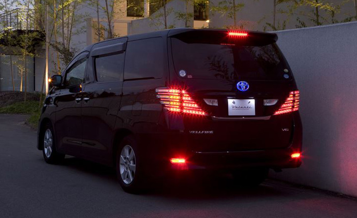 ヴェルファイア20系用ジュエルLEDテール VALENTI(ヴァレンティ
