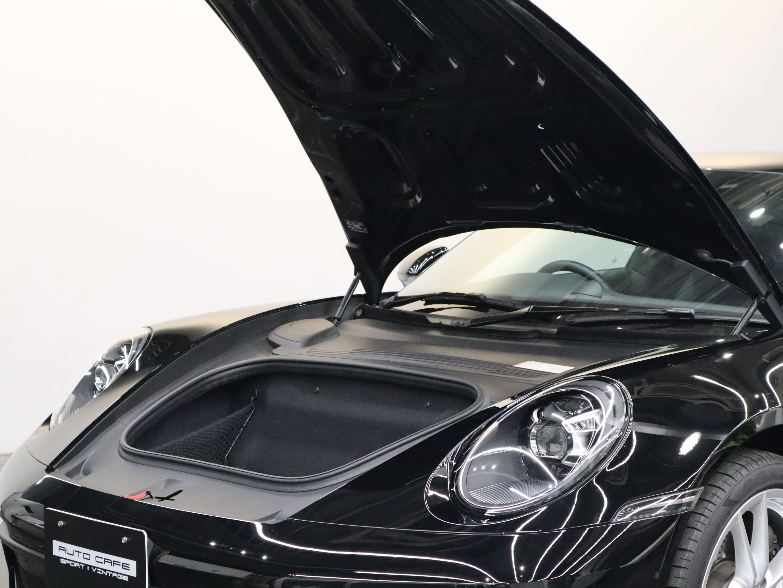 千葉県No.1のポルシェ専門店 AUTOCAFE(オートカフェ)