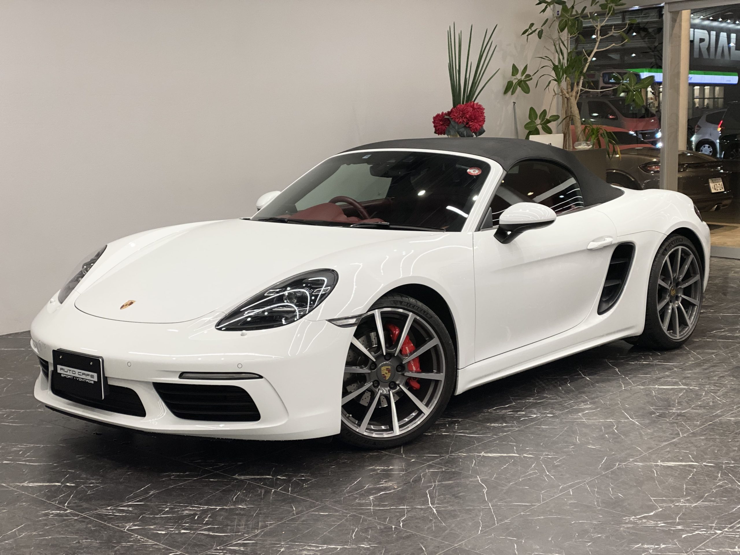 AUTOCAFE(オートカフェ)千葉県No.1のポルシェ専門店