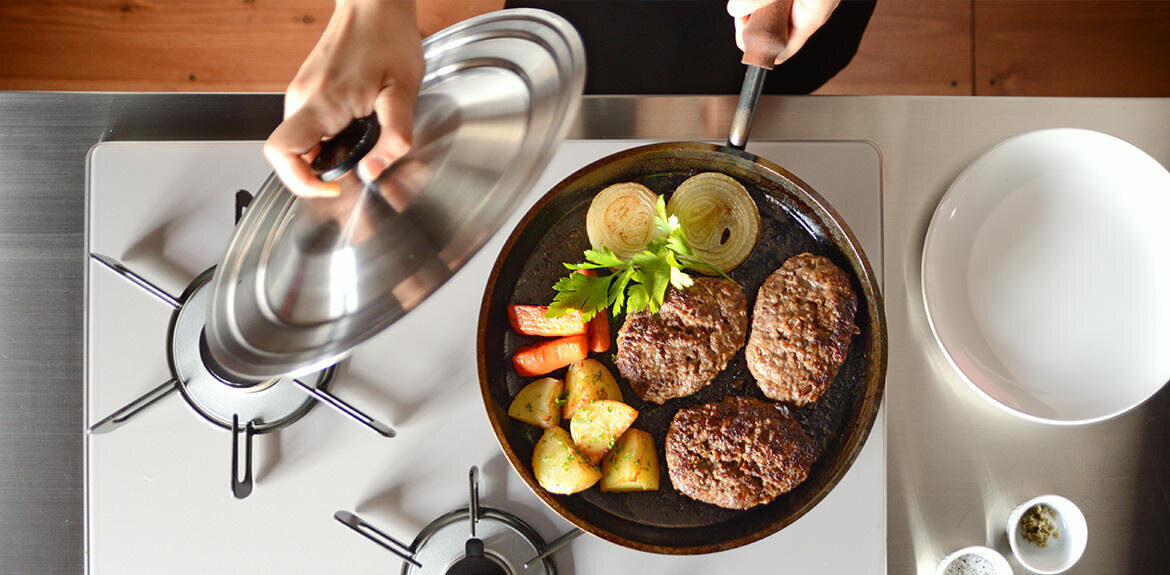 フライパン26cm 蓋付き｜鉄板・鍋・フライパン｜商品紹介｜オークス