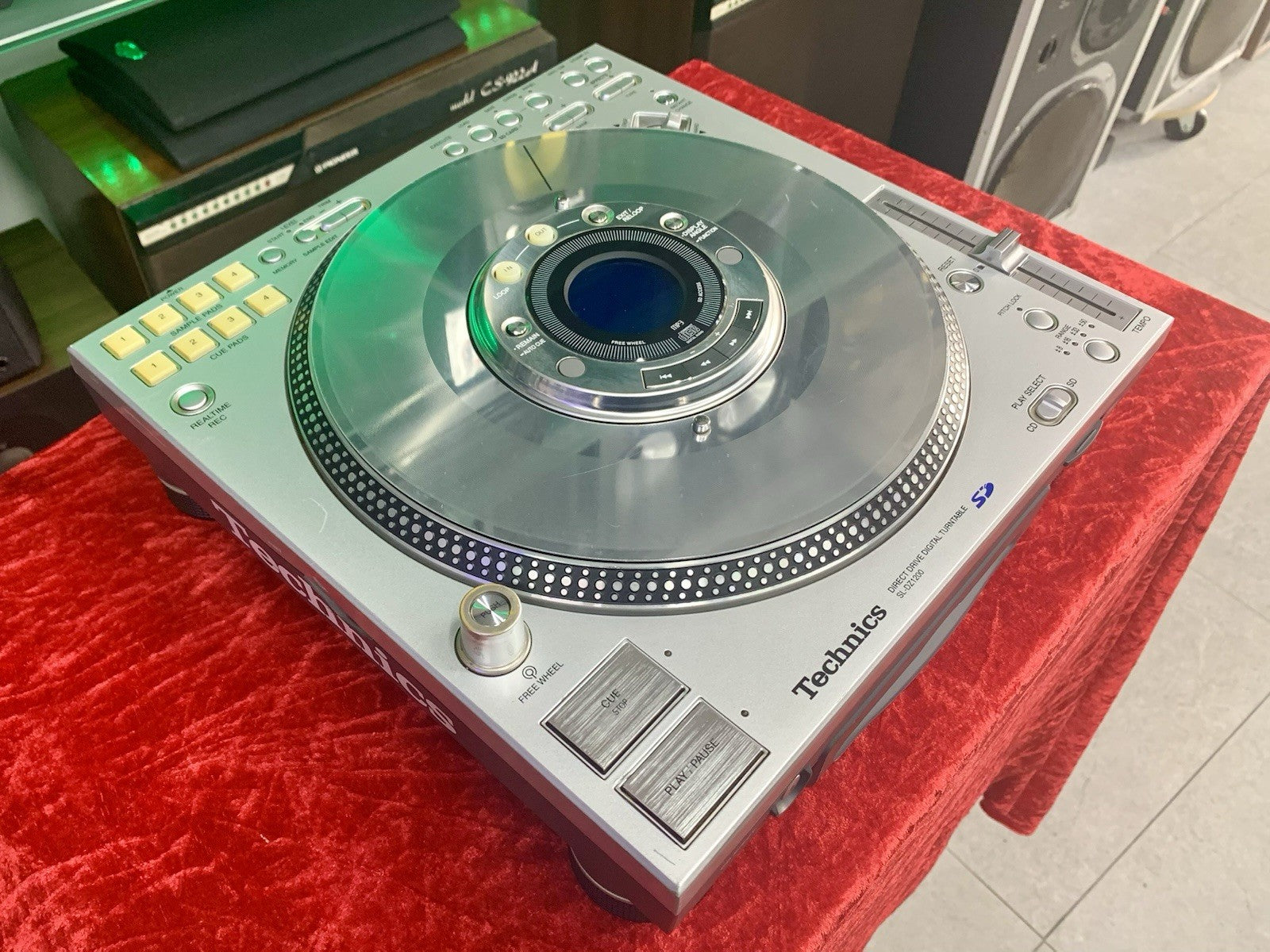 TECHNICS SL DZ1200 CDJ Stereo Compact Disc Player Vintage 2004