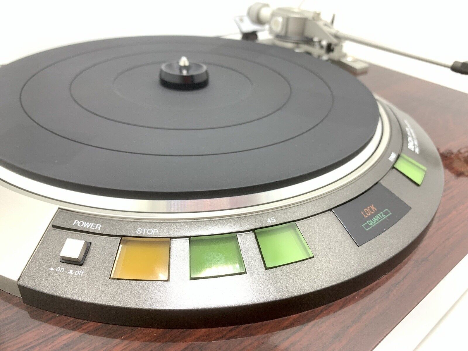 DENON DP-57M Turntable Quartz PLL Direct Drive HiEnd Vintage 1982