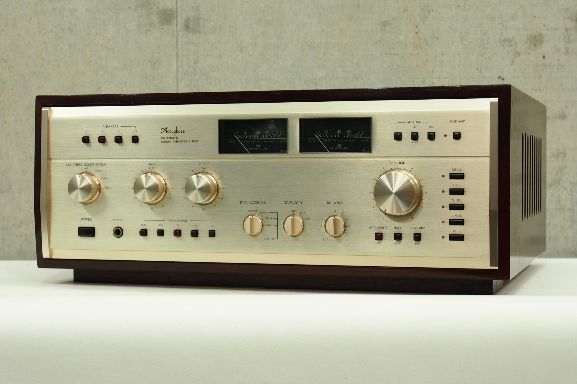 アバックWEB-SHOP / 【中古】Accuphase E-303X【コード01-09359