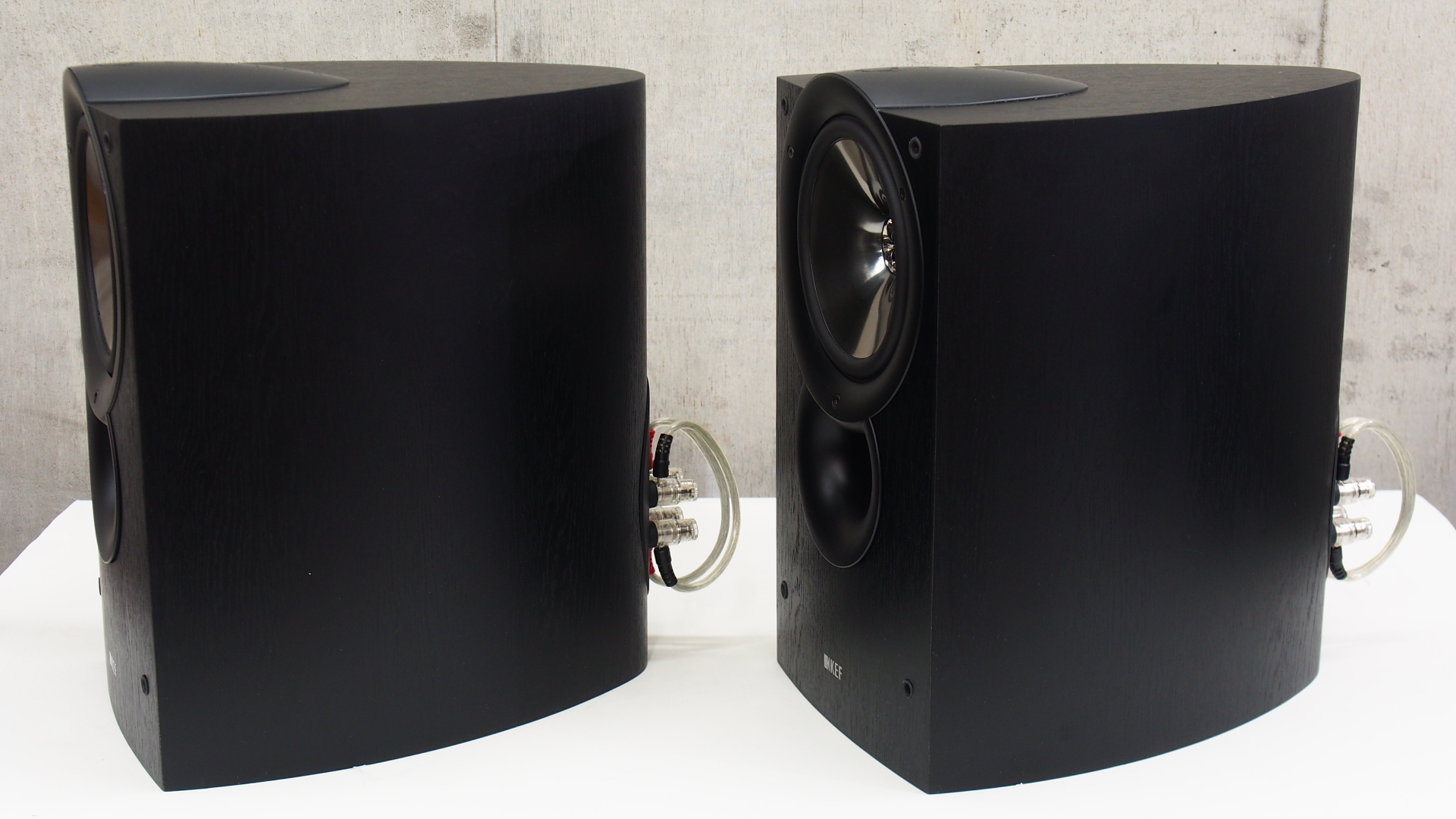 アバックWEB-SHOP / 【中古】KEF iQ30(B)【コード01-09605】ブック