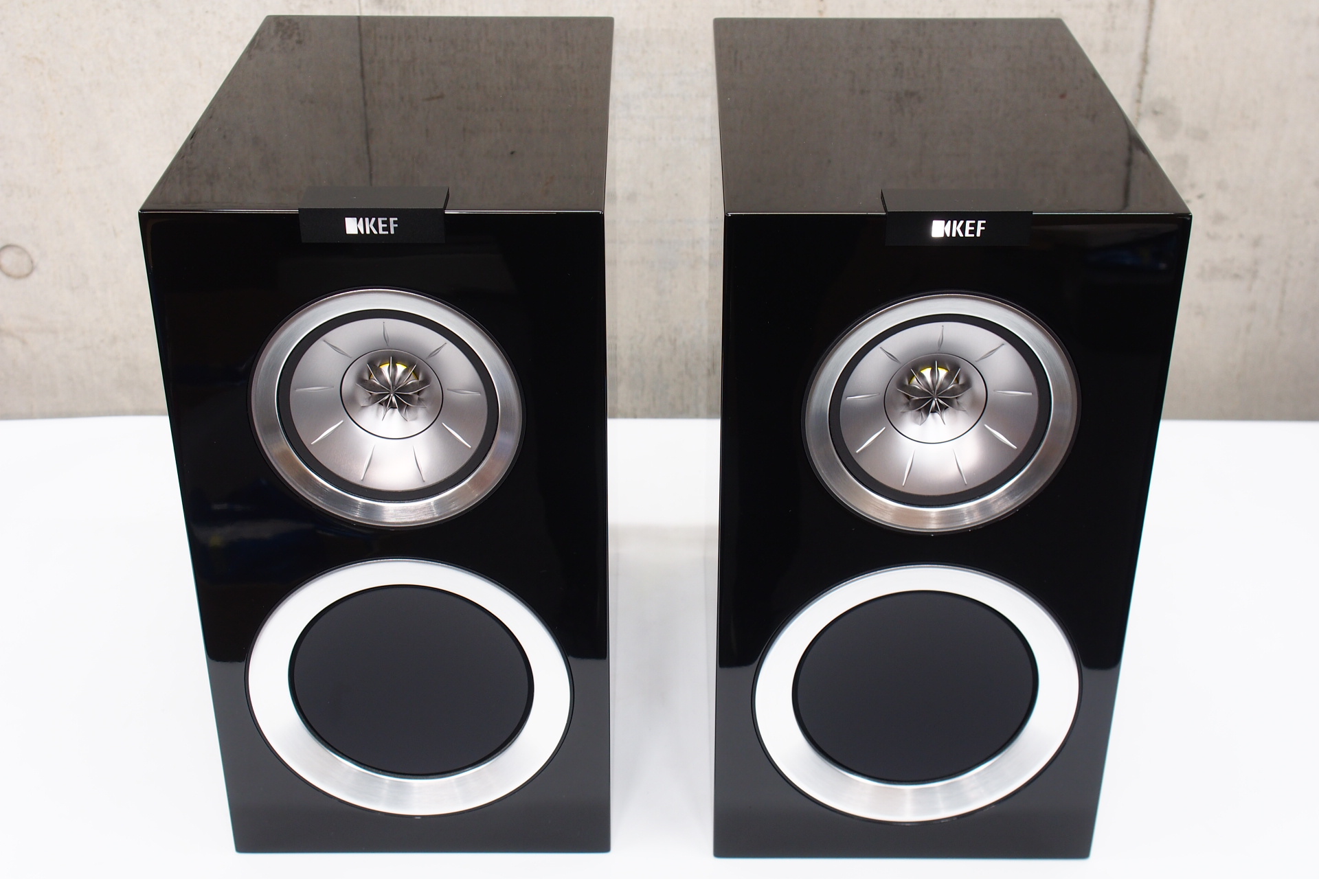 KEF R300 スピーカー ピアノブラック ペア アバックWEB-SHOP / 【中古