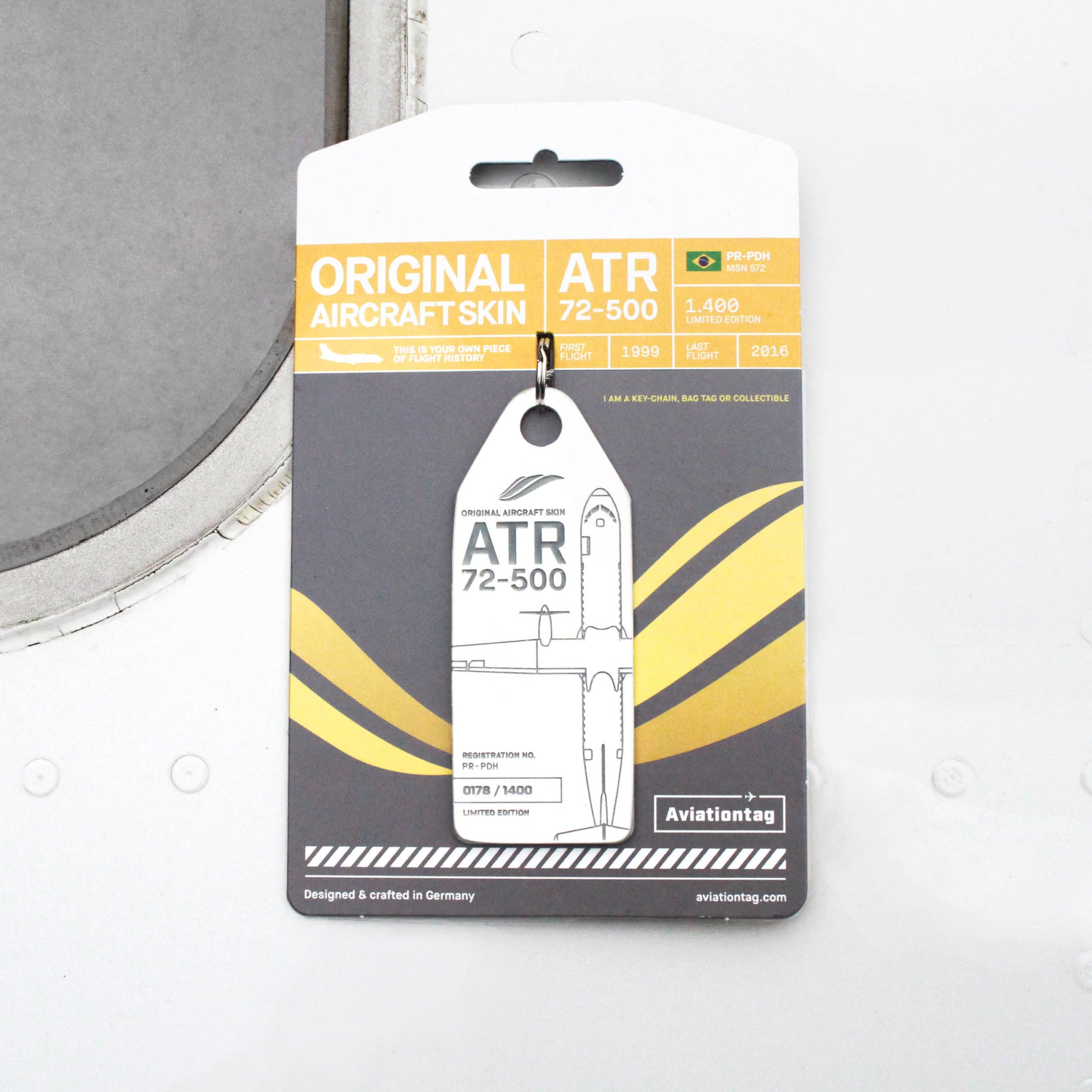 ATR 72 PR-PDH Keychain | Original Aircraft Skin | Aviationtag
