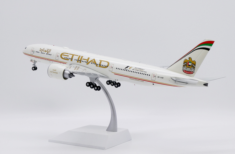 JC Wings XX20318 Boeing 777-200LR Etihad Airways 