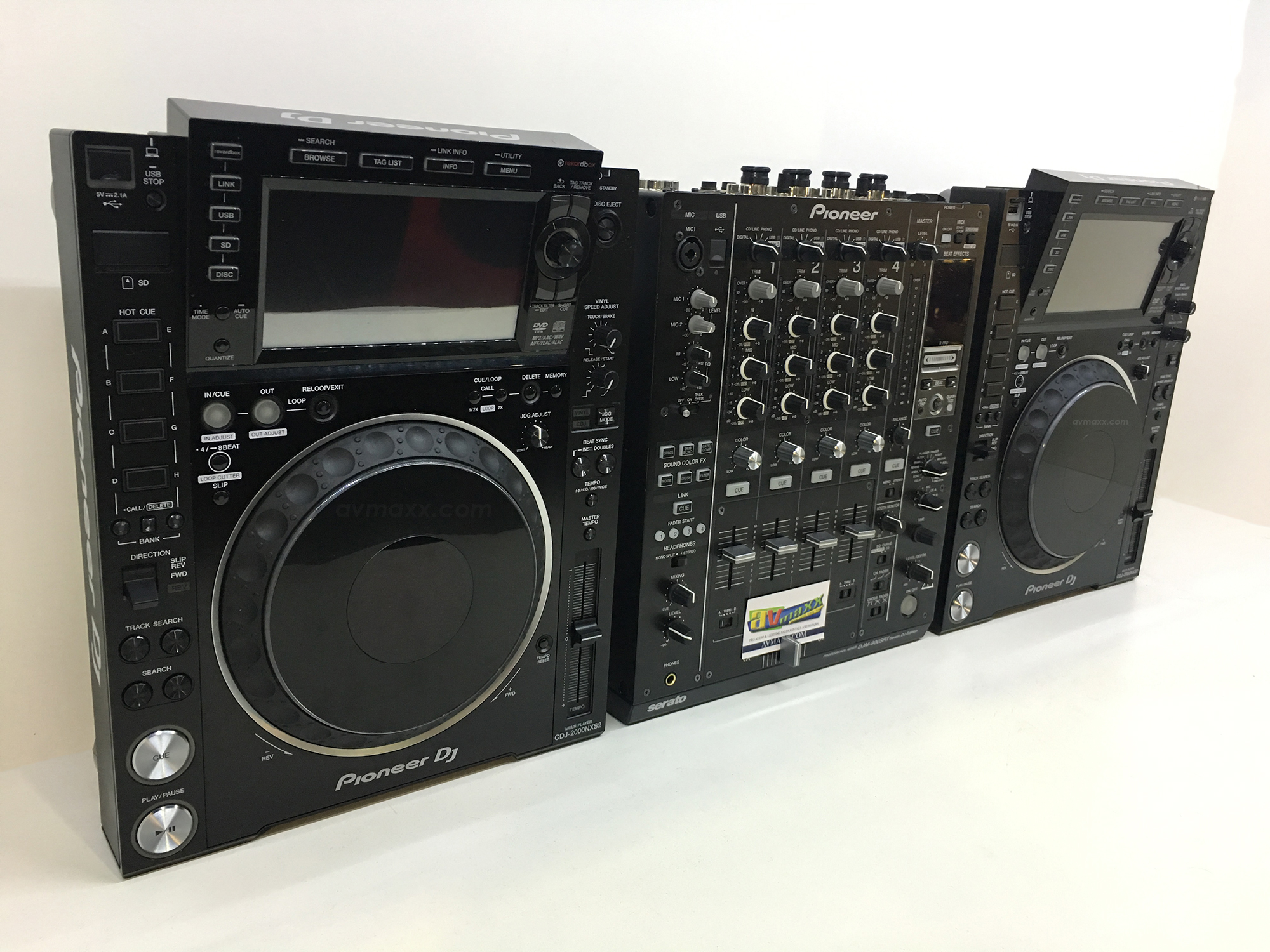 Pioneer DJ CDJ-2000NXS2 & DJM-900SRT Used Dj Equipment