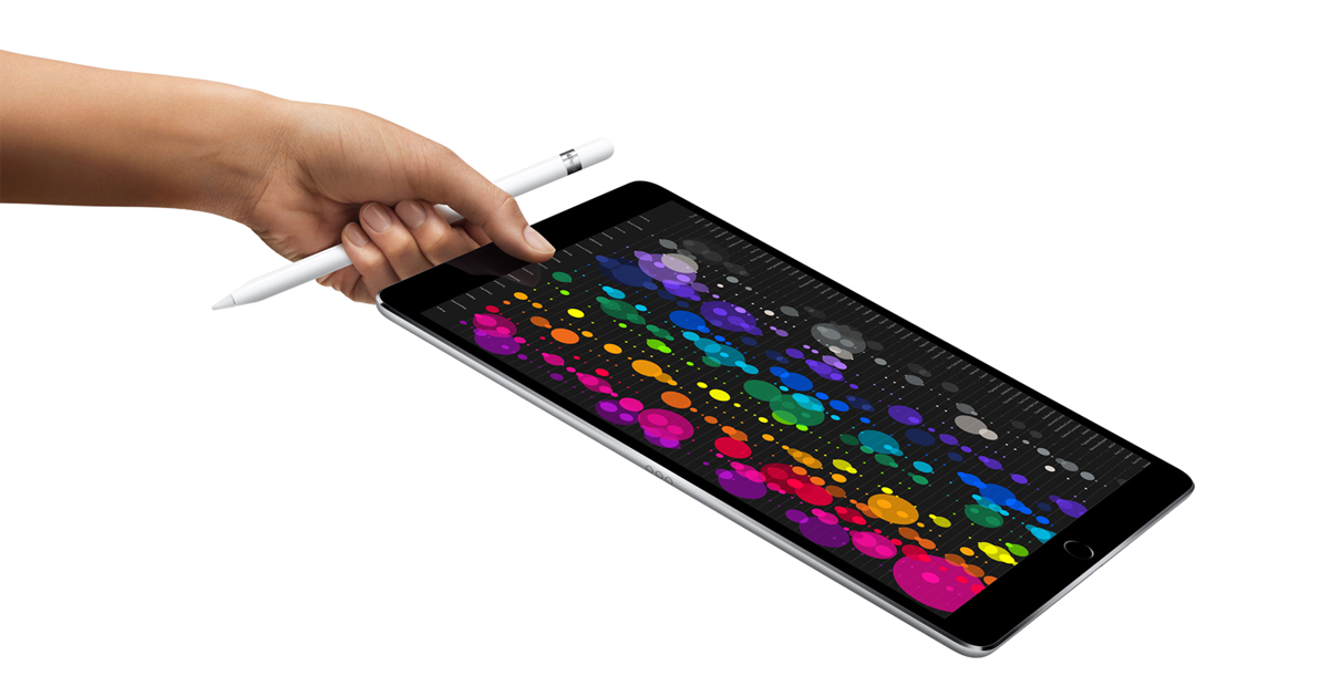 iPad Pro, in 10.5-inch and 12.9-inch models, introduces the