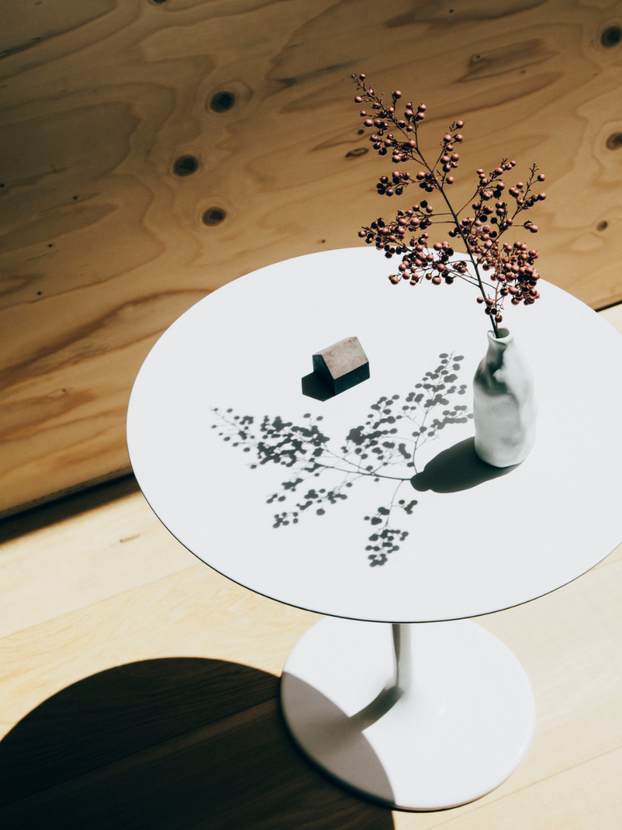 Arper Dizzie: Tables with Round, Oval, Square Top | Arper US