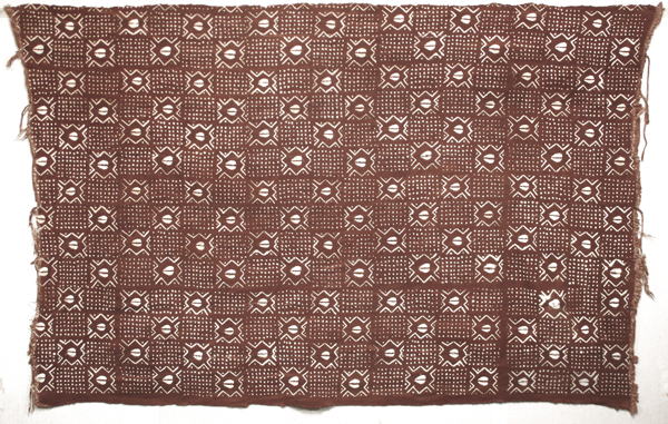 ボゴラン/泥染め(大)<アフリカの染め布：アフリカ雑貨アザライ