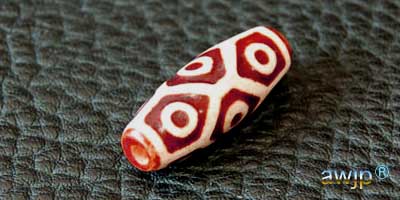 小さい九眼天珠 大きい九眼天珠 | チベット天珠専門店 awjp