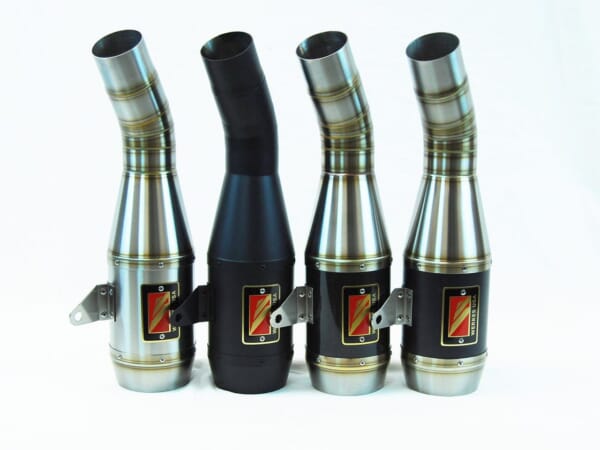 スーパーバイク選手権にも使用 COMPETITION WERKES マフラー｜AxxL