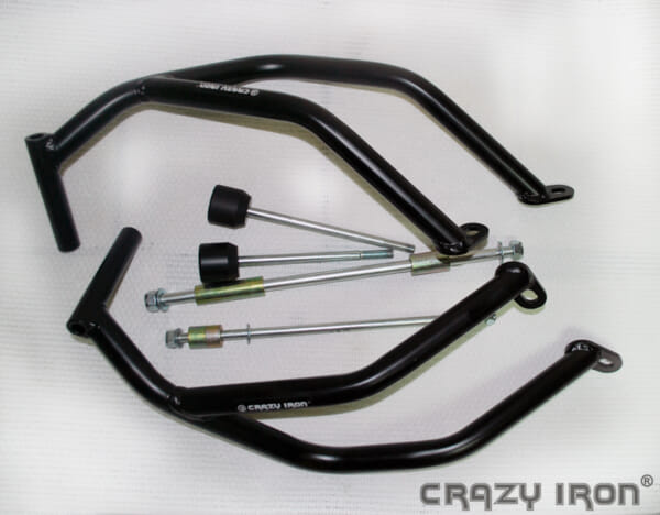 ZX-14R / ZZR1400 (06-11) 車両をしっかり保護できるエンジンガード｜AxxL