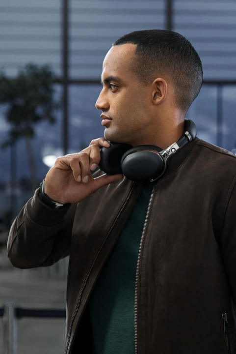 万年筆メーカーMontblancがデザインしたワイヤレスヘッドフォン