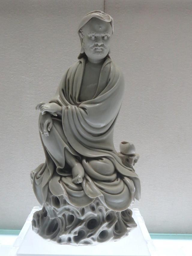 德化窑“何朝宗”观音，藏友自己估价1000万，专家：真品远远不止_德化