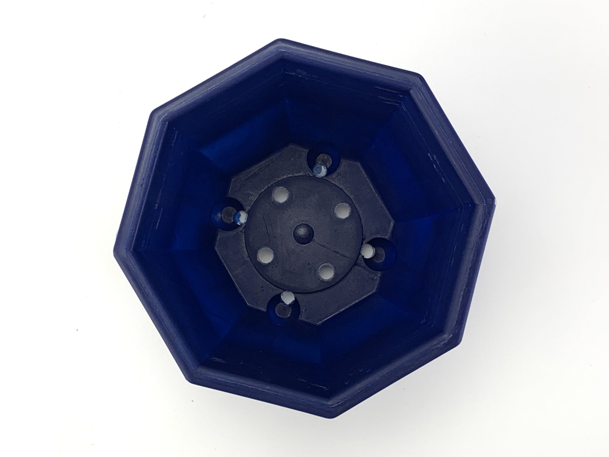 プラ鉢 4号 八角鉢 青 4RK 幅11.9cm×高さ8.9cm の販売｜盆栽妙 – 盆栽