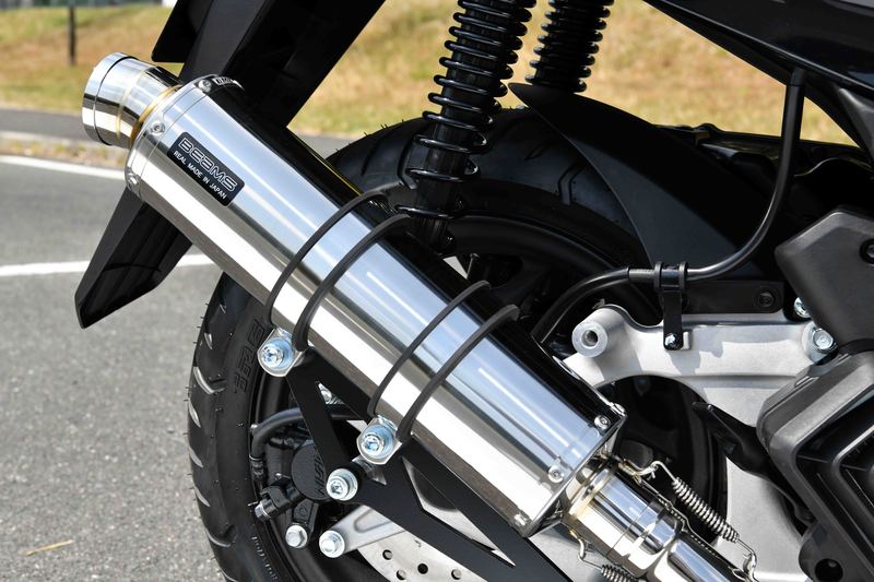 R-EVO ステンレス フルエキゾースト：PCX125：2023〜：政府認証 ｜ BEAMS