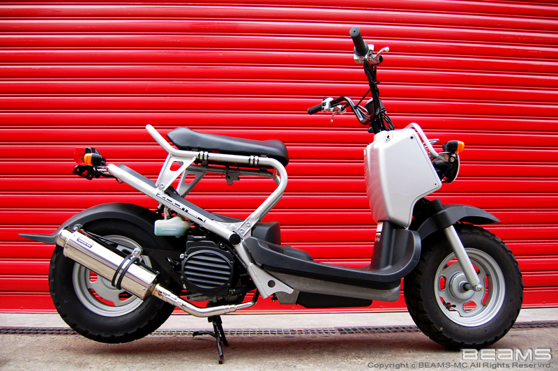 ズーマーキャブ車のBEAMSマフラー ズーマー（ZOOMER）キャブ車 SS300ソニックマフラー BEAMS（ビームス