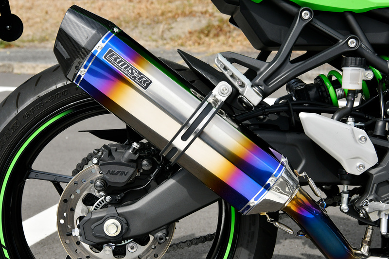 CORSA-EVOⅡ ヒートチタン フルエキゾースト：ZX-4RR / ZX-4R SE：2023