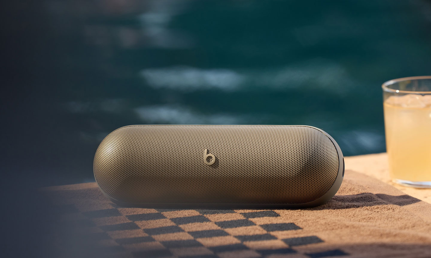 最新のBeats Pill - ポタブルBluetoothワイヤレススピーカー