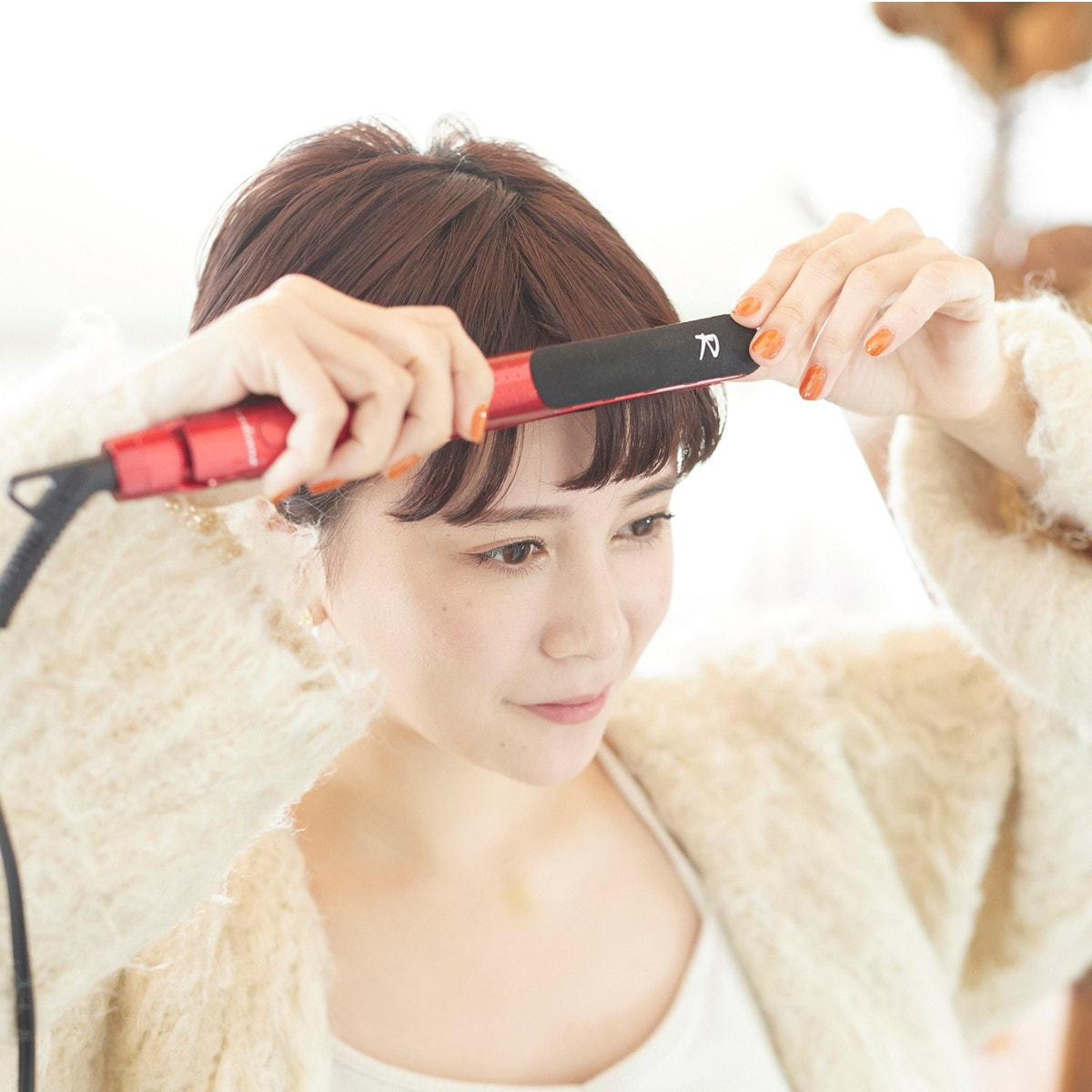 シルクプロアイロンradiant R（ラディアントアール）レッド BNR-001Rの