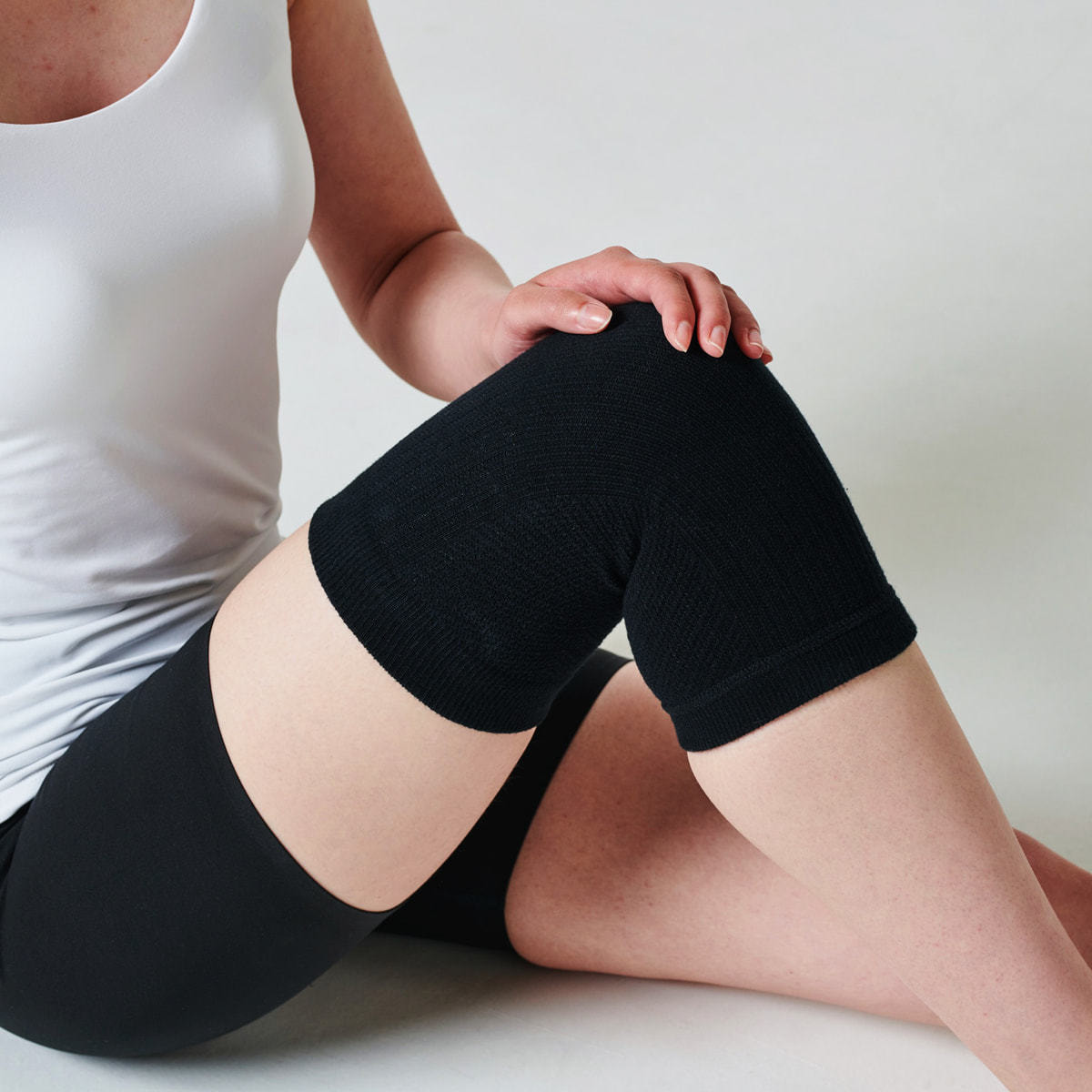 リカバリーサポーター ひざ用 Mサイズ 1枚入の卸・通販 | ビューティ