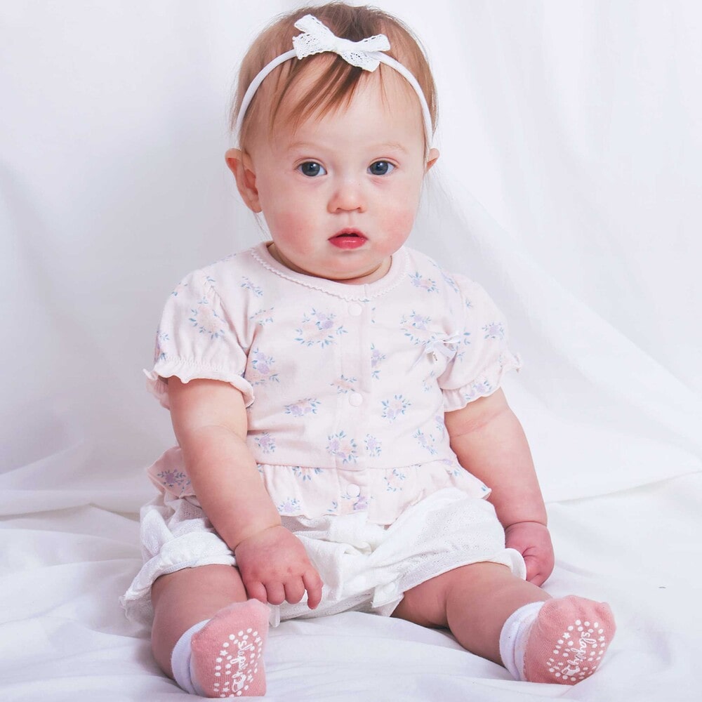 お揃い】花柄切り替えフリルロンパースベビー(60~80cm)(60cm ピンク