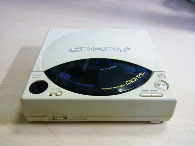 修理依頼】PCエンジン CD-ROM2の読み込み不良を修理しました｜BEEP