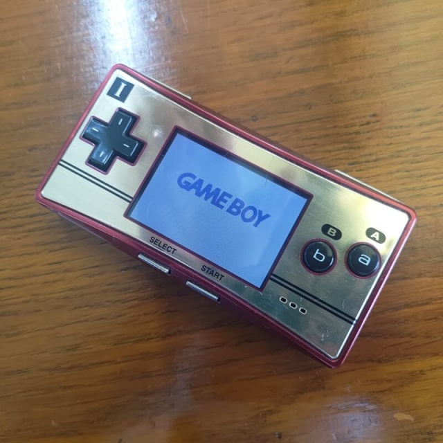 人気の高い『ゲームボーイミクロ』と海外版含む『ゲームボーイ