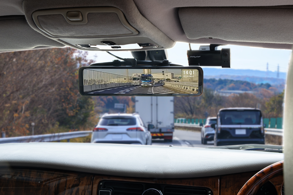 ドライブレコーダー デジタルミラー 3カメラ | ベロフジャパン株式会社
