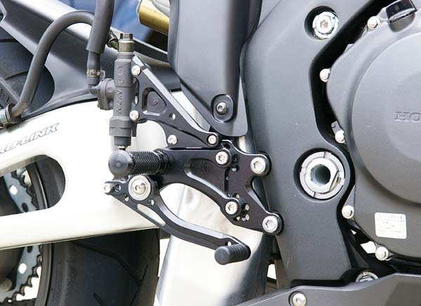 CBR1000RR STEP KIT