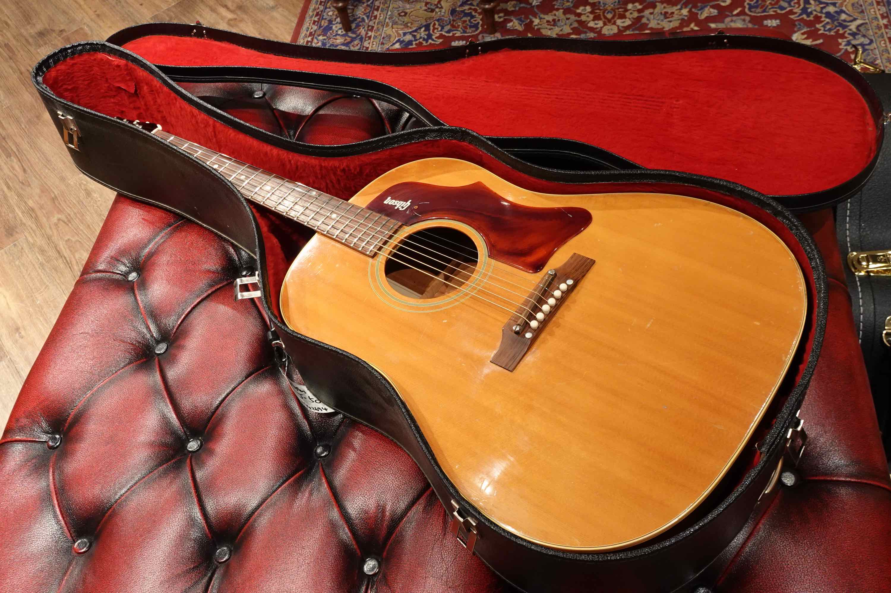 Gibson J-50 | 楽器詳細ページ [Blue-G]