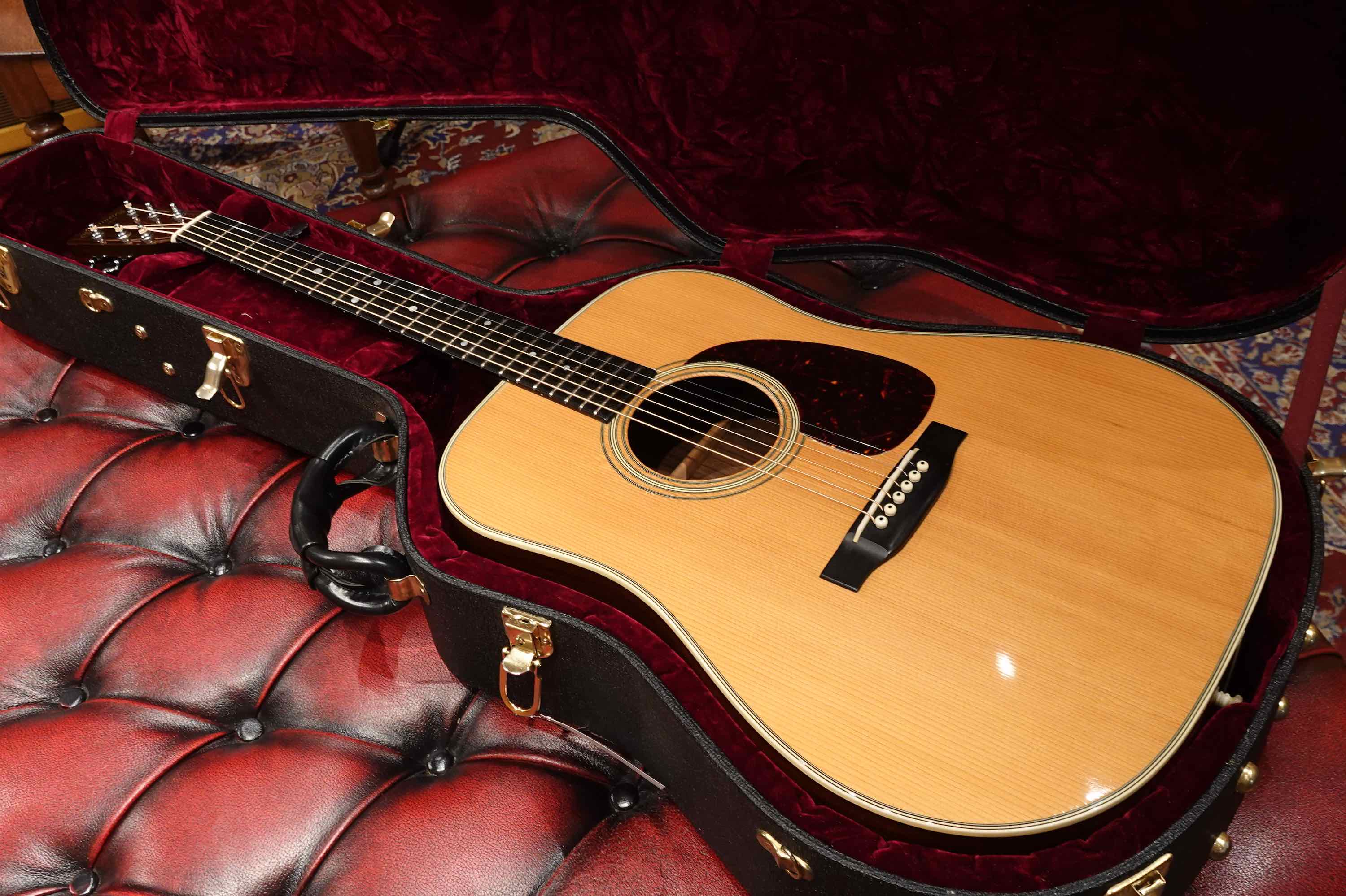 Martin D-28 | 楽器詳細ページ [Blue-G]