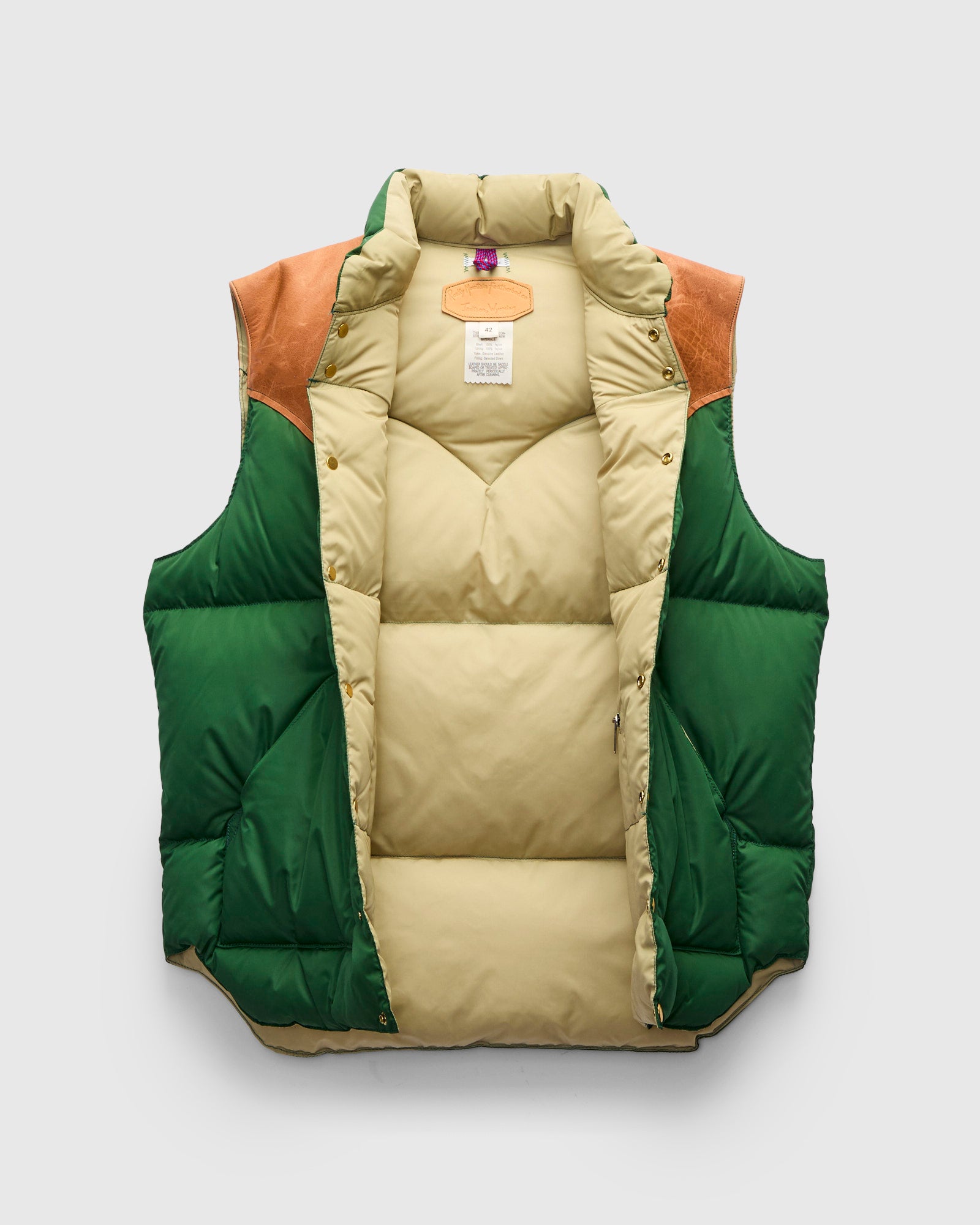 Rocky Mountain Featherbed x Warehouse Nylon Down Vest in Bottle