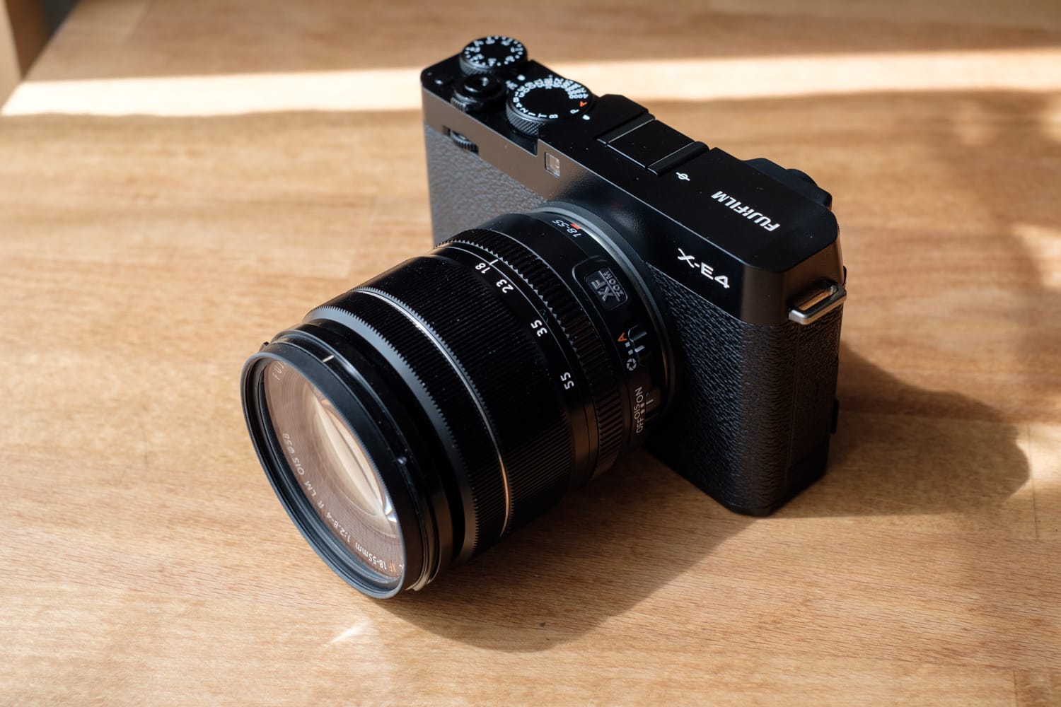 FUJIFILM X-E4を購入しました。持ち歩くのが嬉しくなるカメラよ | ENHANCE