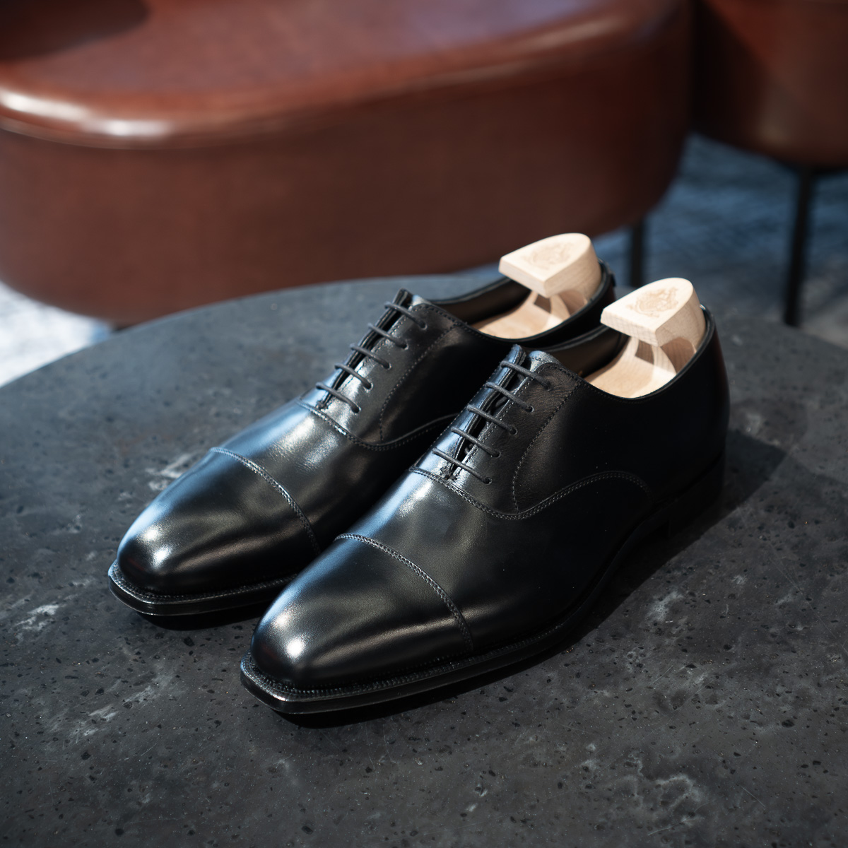 トレーディングポストが厳選する新生活におすすめのビジネスシューズ