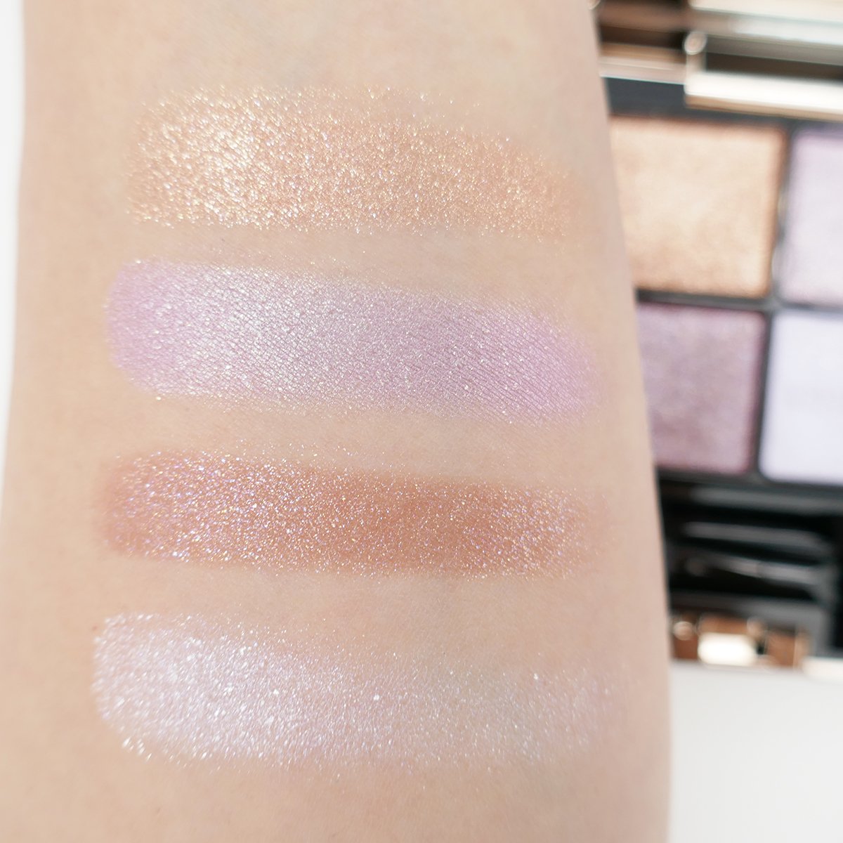 ルナソル×クリスマスコフレ2023】発売日＆予約日は？ 限定アイシャドウ