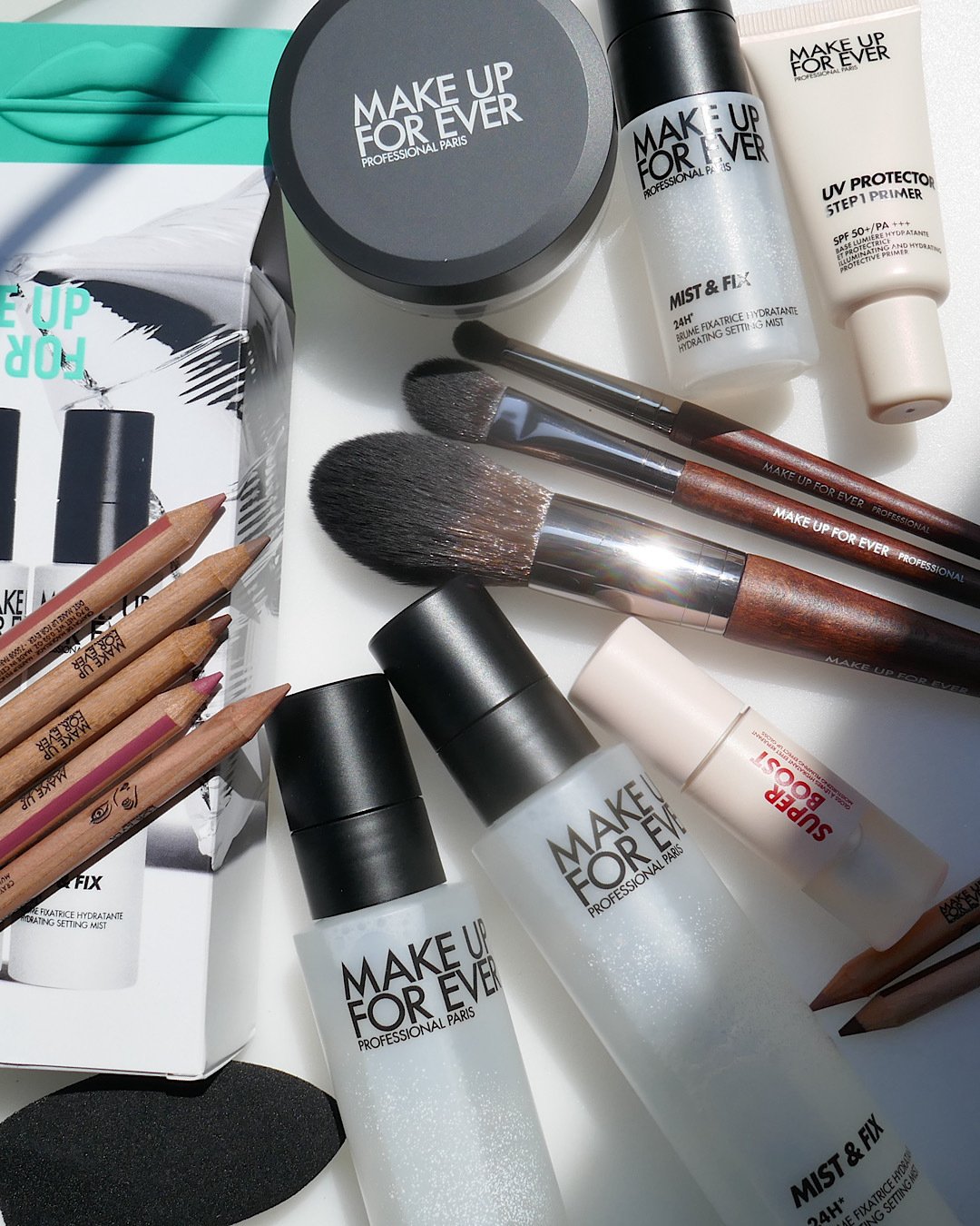 メイクアップフォーエバー×クリスマスコフレ2025】発売日＆予約日は