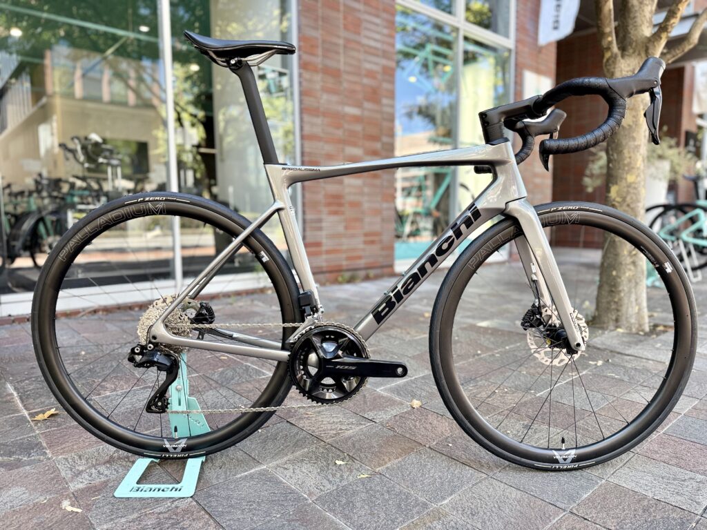 横浜】「新型SPECIALISSIMA」数量限定特価販売いたします！ - BIANCHI