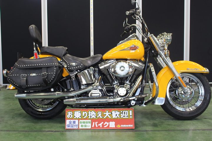 レトロでPOPなカラーリング【 ハーレーダビッドソン FLSTCヘリテイジ