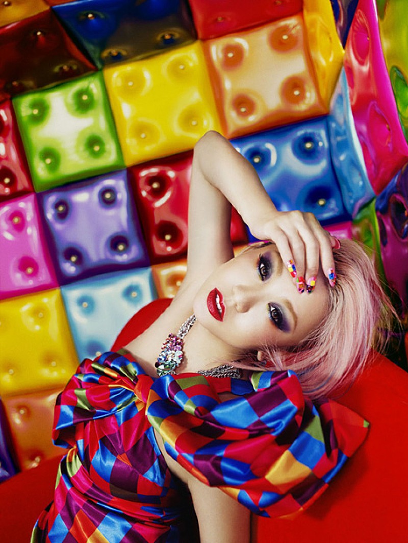 倖田來未 蜷川実花撮影のジャケット写真公開 | Daily News | Billboard