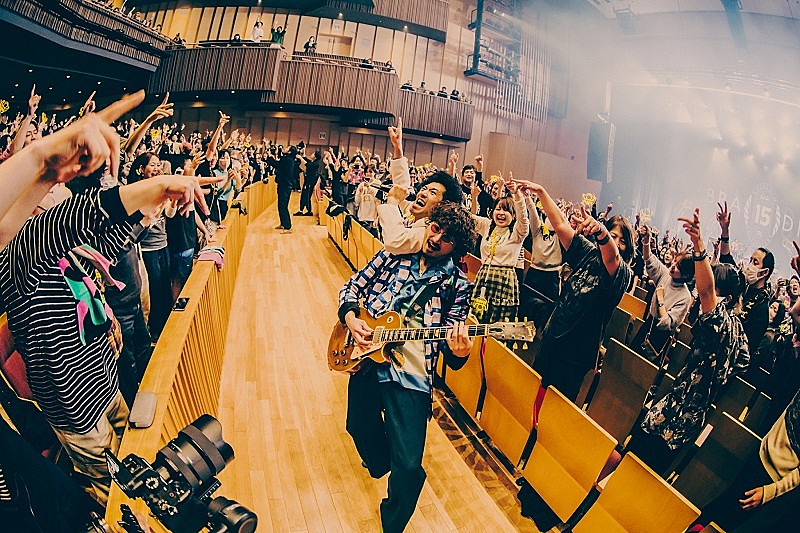 BRADIO「愛と感謝でいっぱいです」、結成15周年イヤー幕開けを飾った