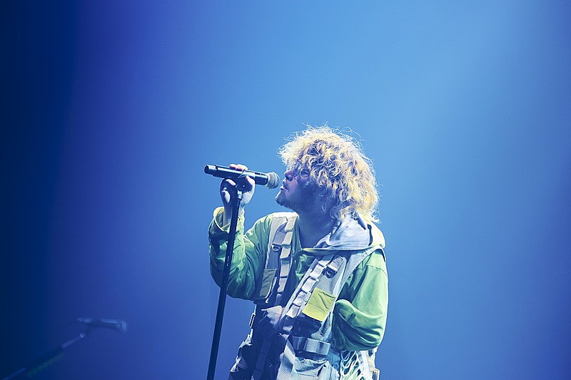 Vaundy「風神」自身15曲目のストリーミング累計1億回再生突破 | Daily