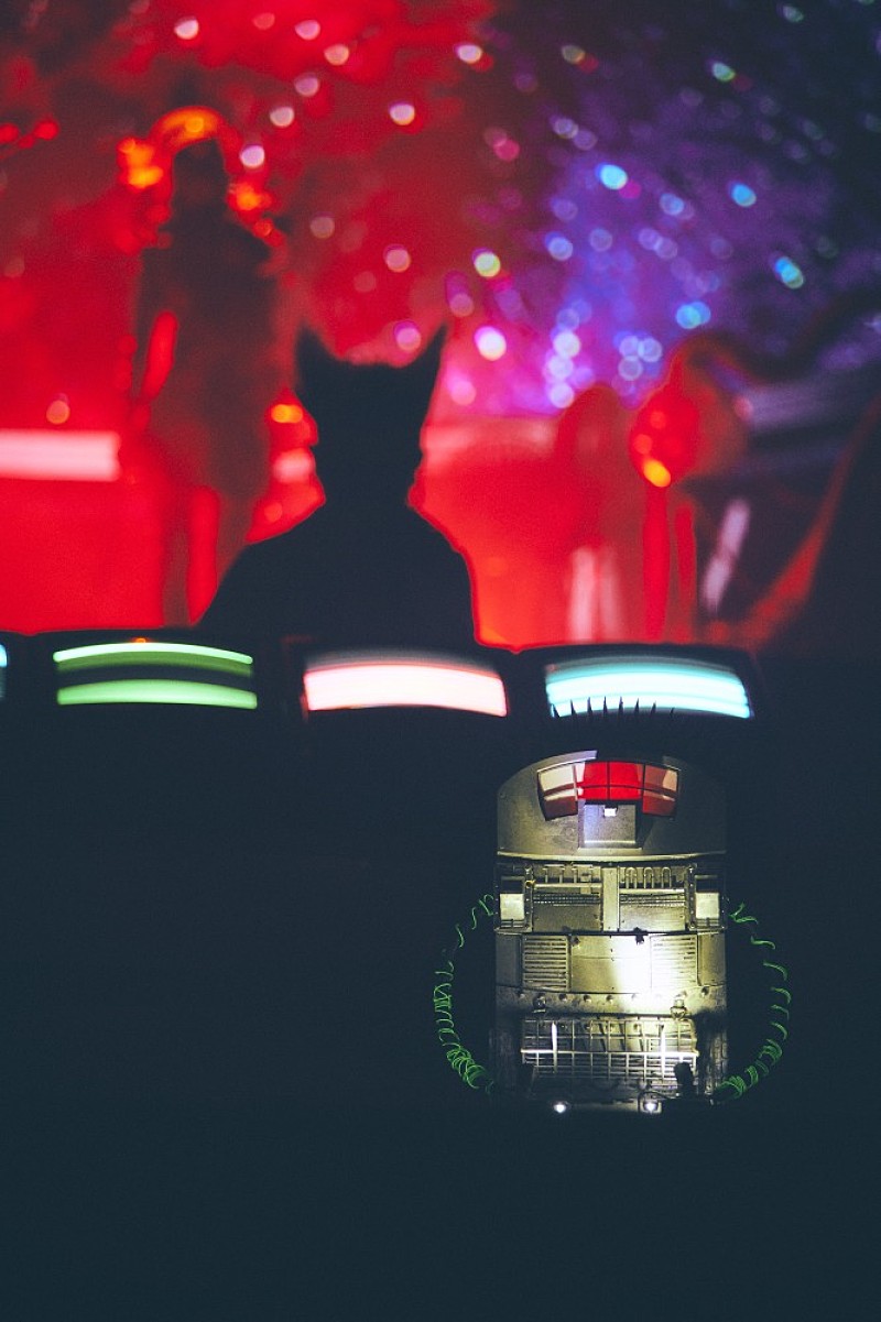 ライブレポート＞ずっと真夜中でいいのに。、完全自主制作で16,000人