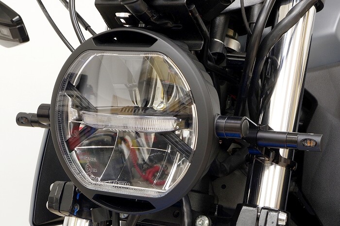 ストリートファイター系バイクのヘッドライト デュアルヘッドライト