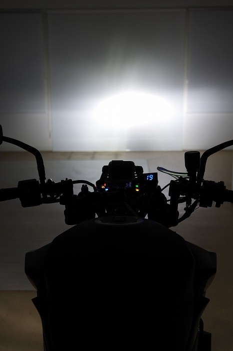 カワサキZ400 バグアイで縦目2灯化＆中古パーツ放出